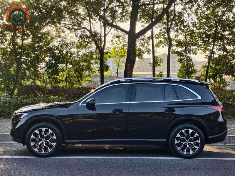Mercedes-Benz 2024 Mercedes-Benz GLC GLC 260 L 4MATIC Dynamic 5-Seater