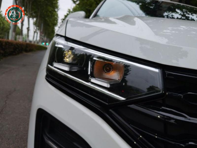Volkswagen 大众探岳 2021款280TSI 两驱豪华智联版