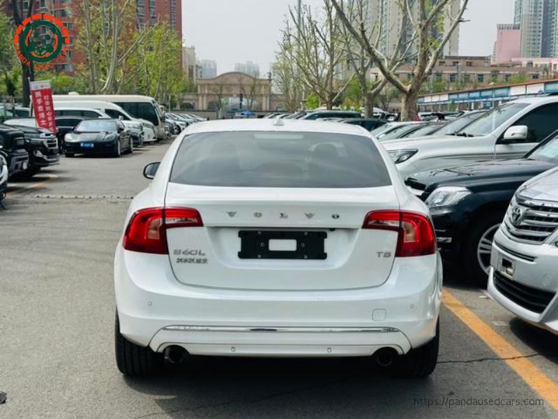 Volvo 2018 Volvo S60 S60L T5 Smart Edition, 89,100 km