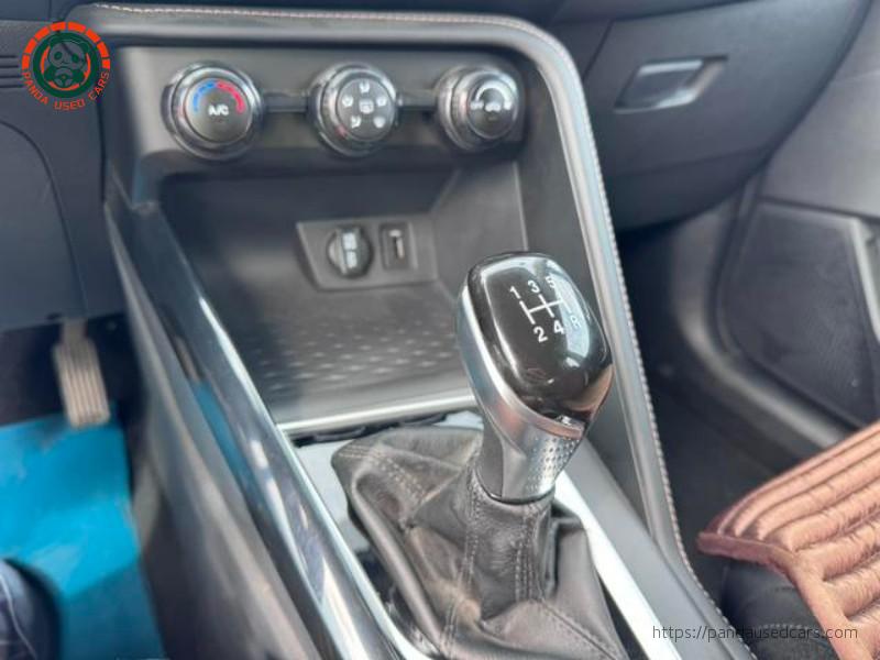 Changan Changan CS15 2021 1.5L Manual Progressive Edition