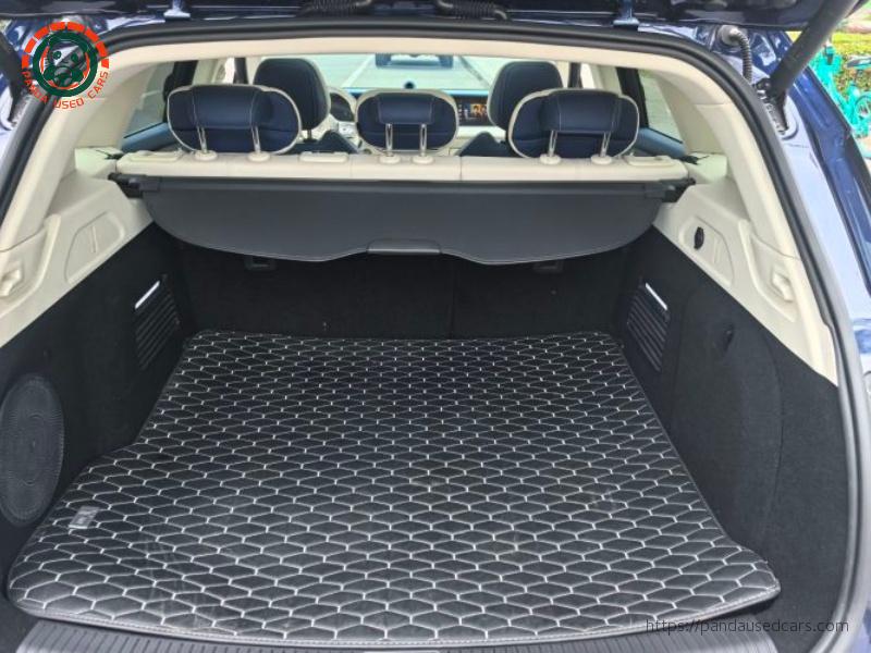 Voyah Lantu FREE 2021 Four-wheel Drive Extended Range