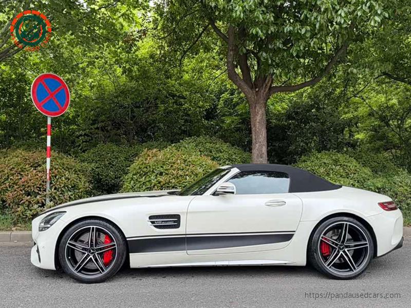 Mercedes-Benz 2019 AMG GT C Convertible