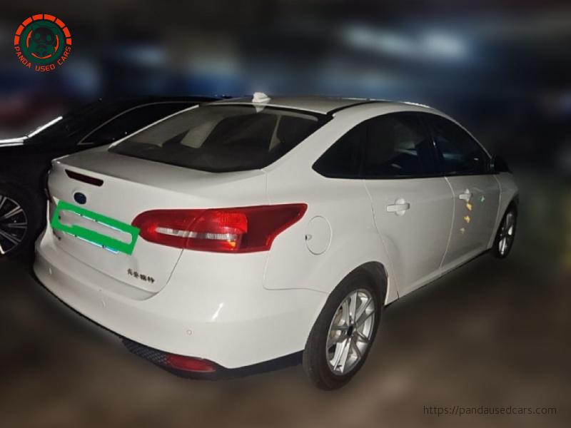 Ford Ford Focus 2018 Sedan Classic 1.6L Automatic Fashion Smart Edition, 169,800 km