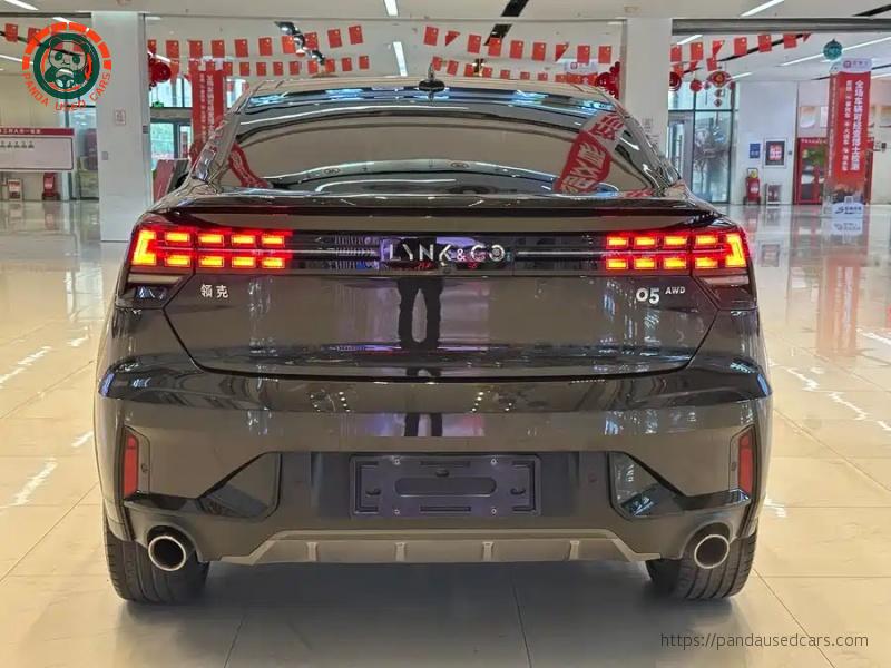 LYNK & CO Lynk & Co 05 2020 2.0TD 4WD Power Halo