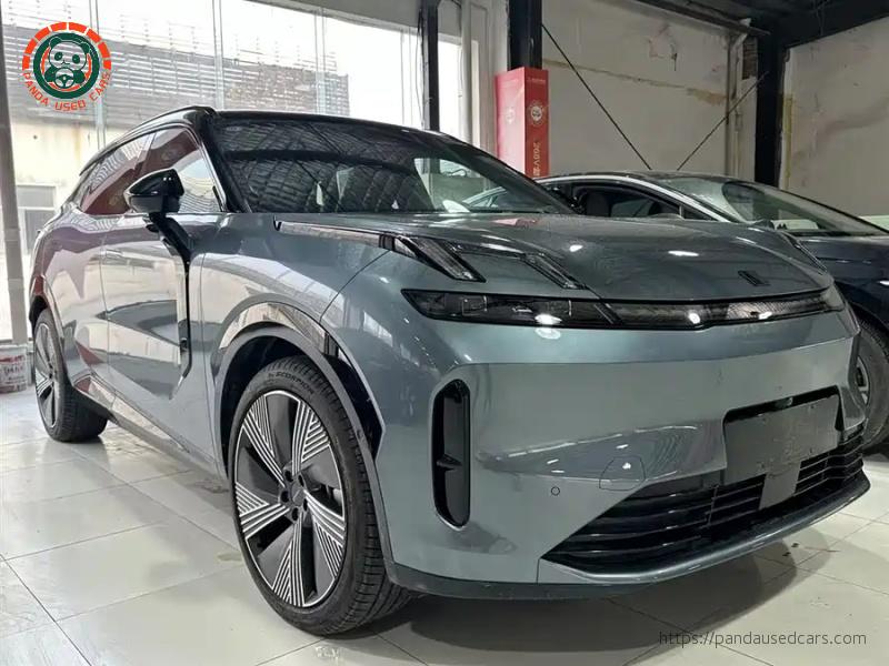 LYNK & CO Lynk & Co 08 EM-P 2025 Model 220km 4WD Performance Halo