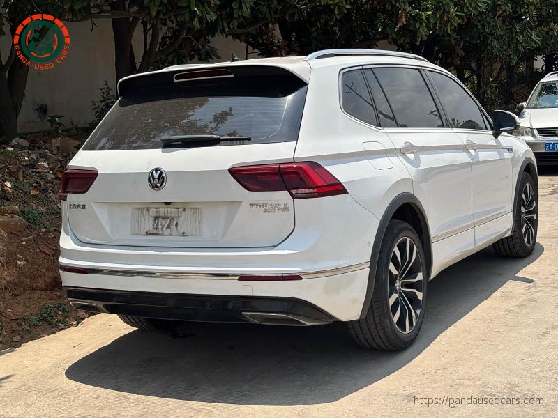 Volkswagen Tiguan L 2020 330TSI Automatic Two-wheel Drive R-Line Flagship Version China VI