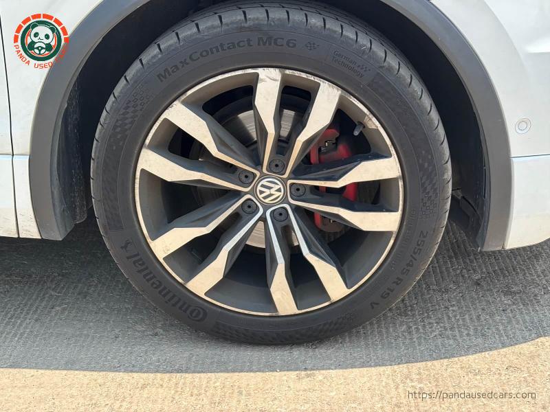 Volkswagen Tiguan L 2020 330TSI Automatic Two-wheel Drive R-Line Flagship Version China VI
