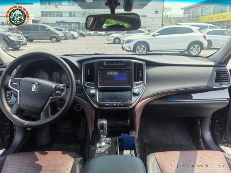 Toyota Crown (2018 Model) 2.0T Sport Edition — 69,000 km