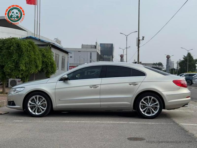 Volkswagen Volkswagen CC (Imported) — 2009 Model, 3.6 FSI Comfort Edition — 93,100 km