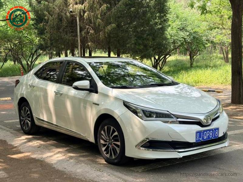 Toyota 2017 Toyota Corolla Hybrid 1.8L E-CVT Elite Edition (National V Emission Standard) 96,100 km