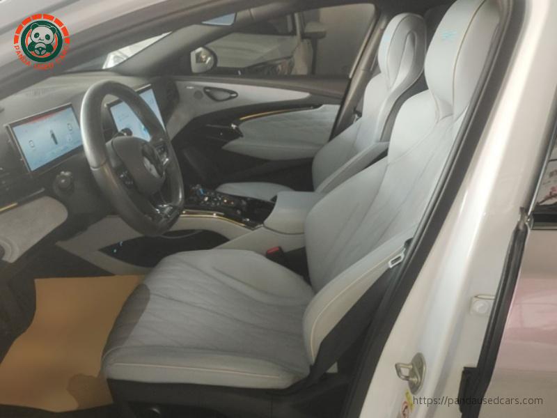 BYD BYD Seal 2022 700km Long Range RWD