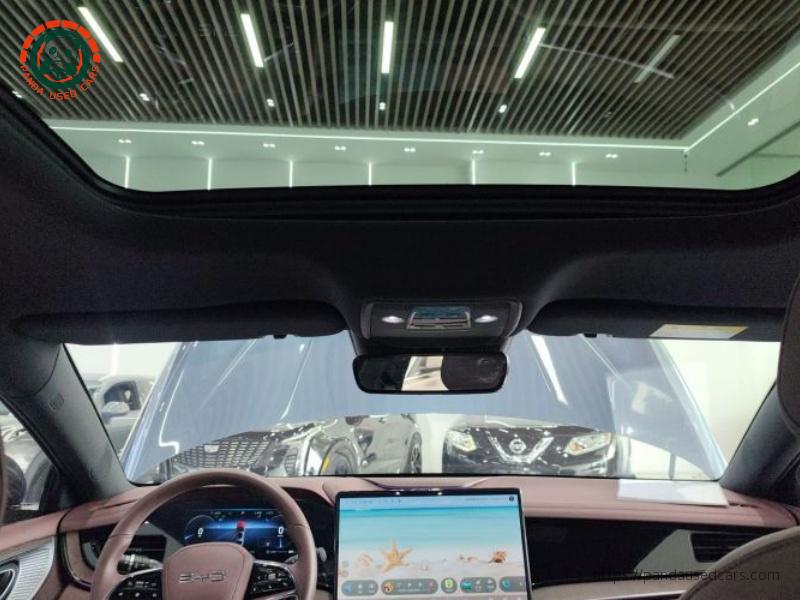 BYD BYD Seal 2023  DM-i 1.5L 121km Luxury Edition