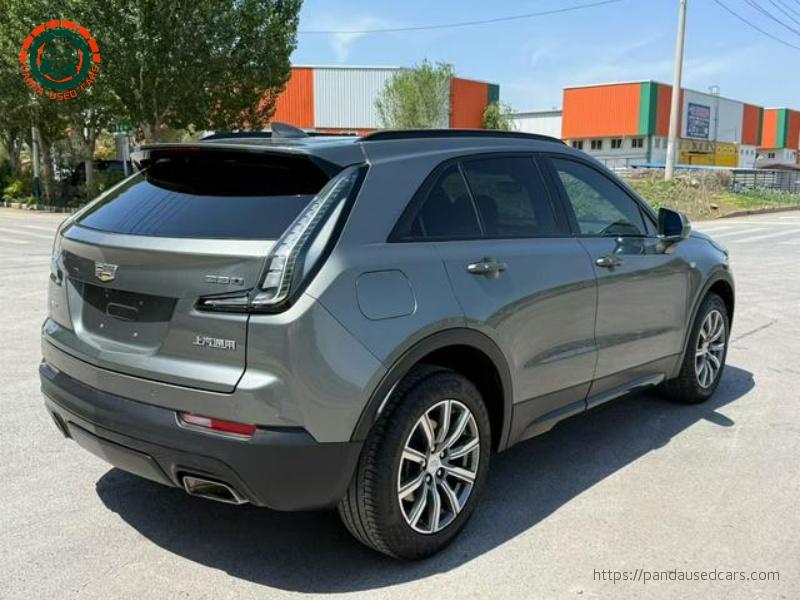 Cadillac Cadillac XT4 2018 28T AWD Premium Sport, 101,000 km