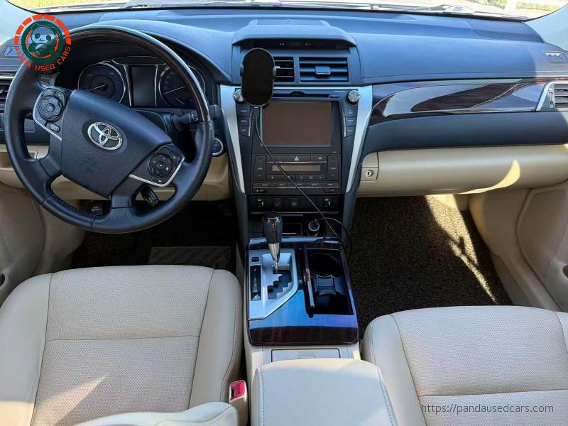 Toyota Toyota Camry 2015 Hybrid 2.5HG Luxury Navigation Edition