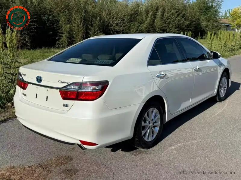 Toyota Toyota Camry 2015 Hybrid 2.5HG Luxury Navigation Edition