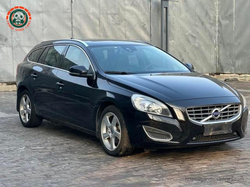 Volvo 2013 Volvo V60 T5 Smart Edition, 138,100 km