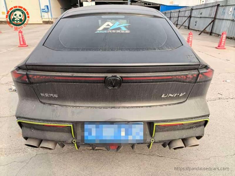 Changan Changan UNI-V 2022 1.5T Sport Edition
