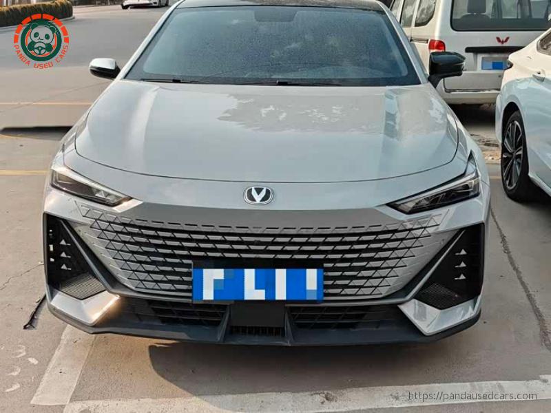 Changan UNI-V 2023 1.5T Premium Edition