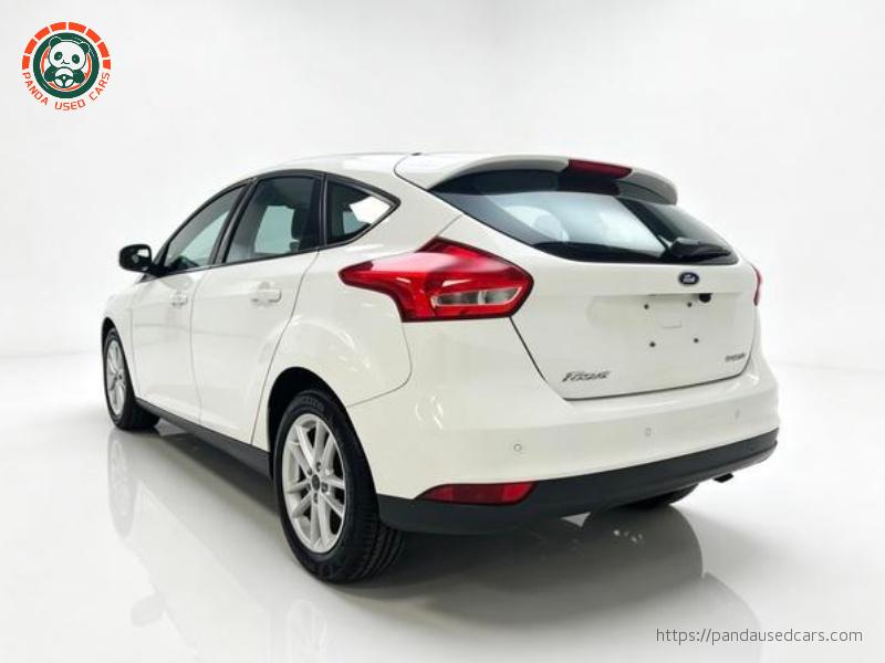 Ford Ford Focus 2015 Hatchback 1.6L Automatic Fashion Edition, 83,100 km