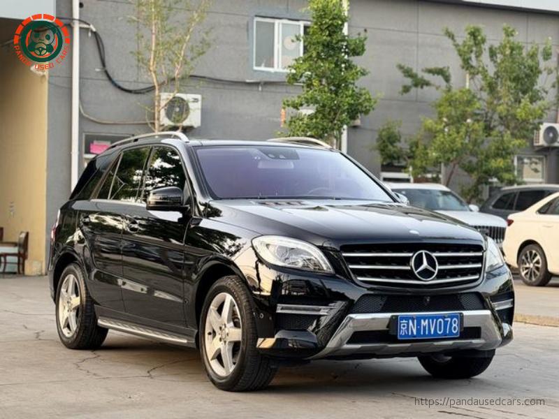 Mercedes-Benz Mercedes-Benz M-Class (2015 Model) ML 400 4MATIC Luxury — 181,000 km