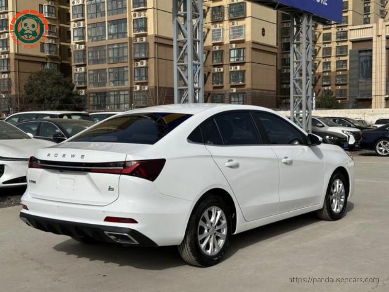 Roewe Roewe i5 2020 1.5L Automatic 4G Connected Flagship Edition