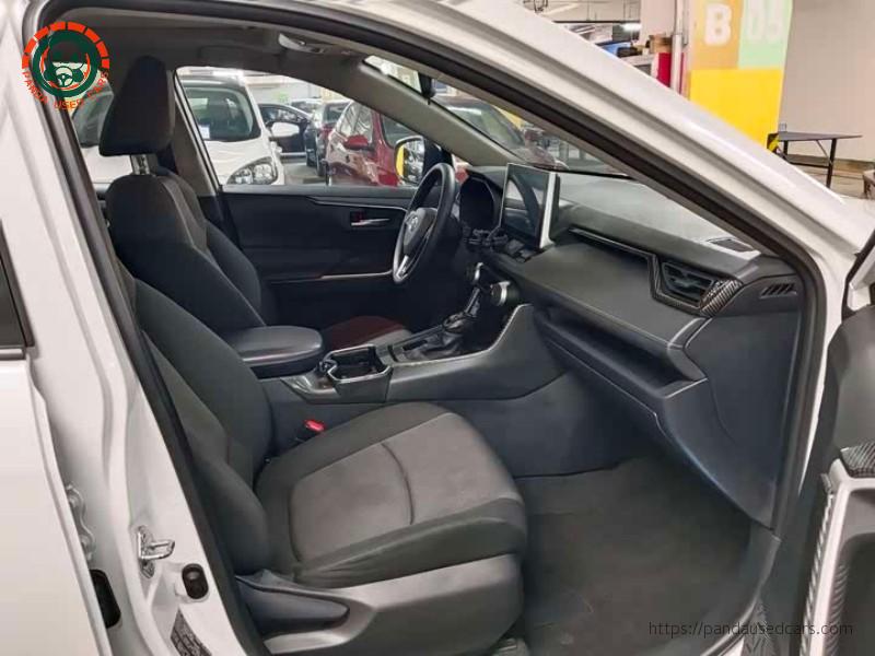 Toyota Toyota RAV4 2021 2.0L CVT 2WD Premium edition