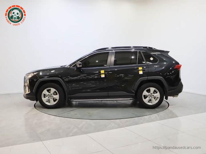 Toyota Toyota RAV4 2023 2.0L CVT 2WD Urban edition