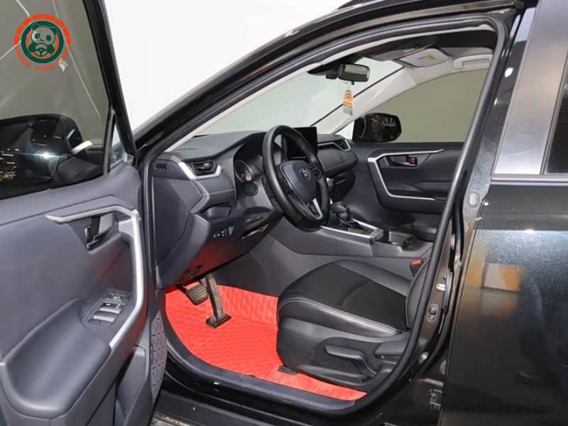 Toyota Toyota RAV4 2023 2.0L CVT 2WD Urban edition