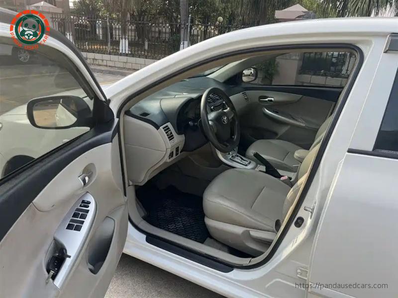 Toyota 2013 Toyota Corolla Special Edition 1.6L Automatic Cool GL