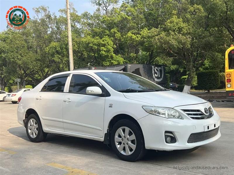 Toyota 2013 Toyota Corolla Special Edition 1.6L Automatic Cool GL
