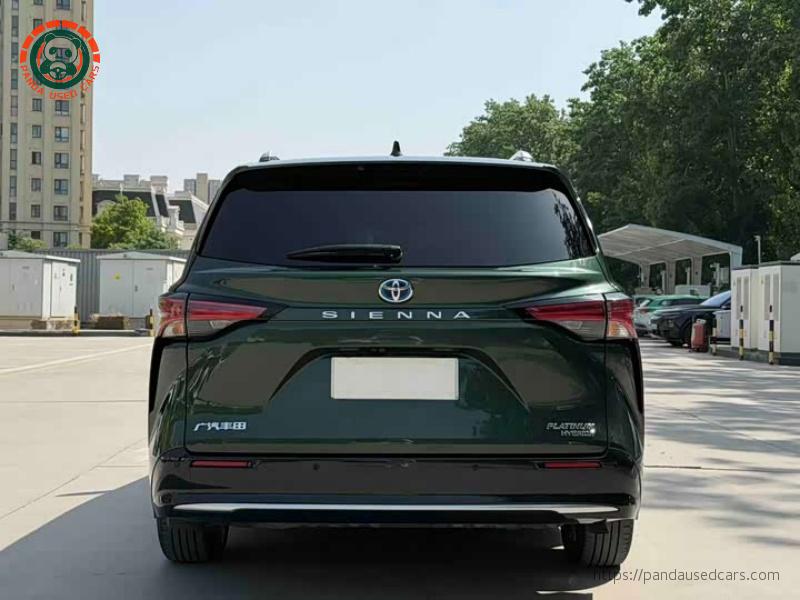 Toyota Toyota Sienna 2021 2.5L Hybrid Platinum Edition