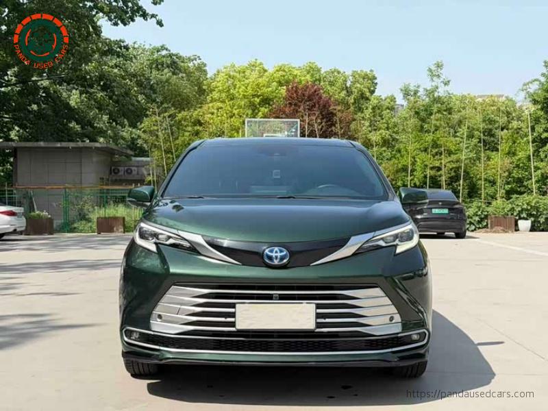 Toyota Toyota Sienna 2021 2.5L Hybrid Platinum Edition