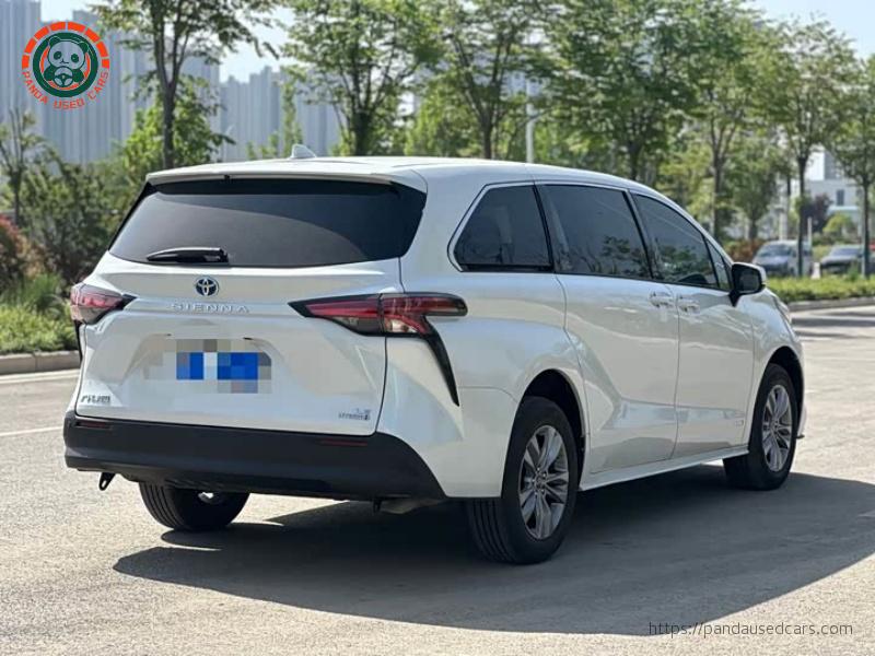 Toyota Toyota Sienna 2024 2.5L Hybrid Comfort Edition