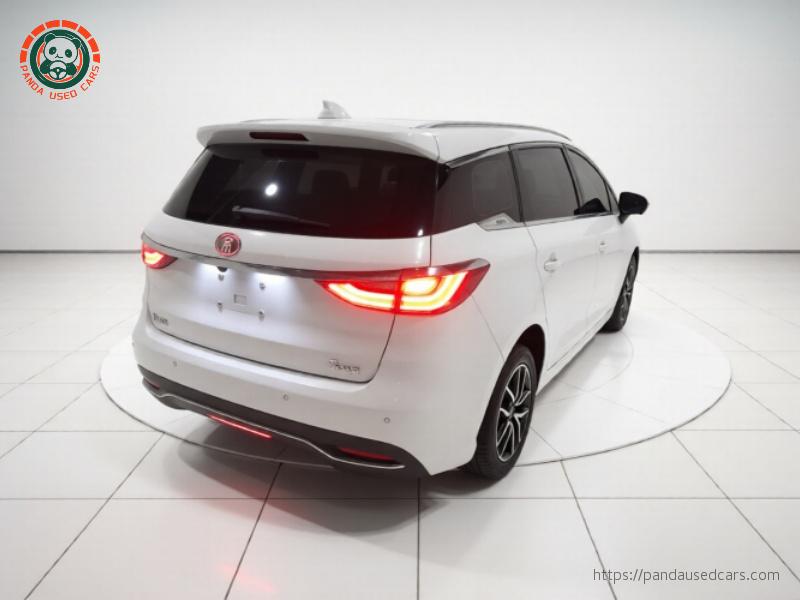 BYD BYD Song MAX 2017 1.5T Automatic Intelligent Elite Edition, 145,000 km