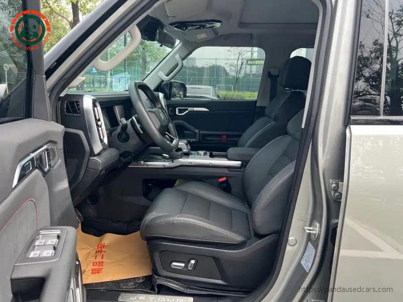 Jetour Jetour Traveler 2023 2.0T 4WD Crossing PRO