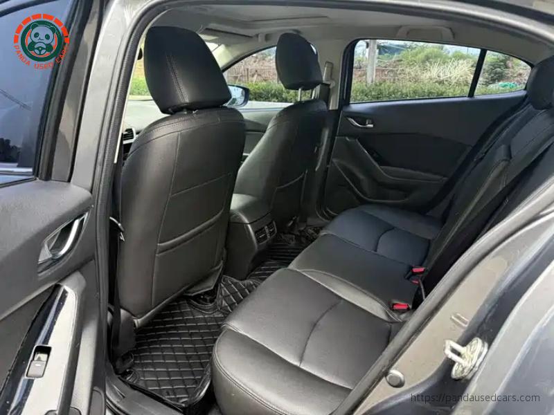 Mazda Mazda 3 Axela 2017 Sedan 1.5L Automatic Luxury Edition