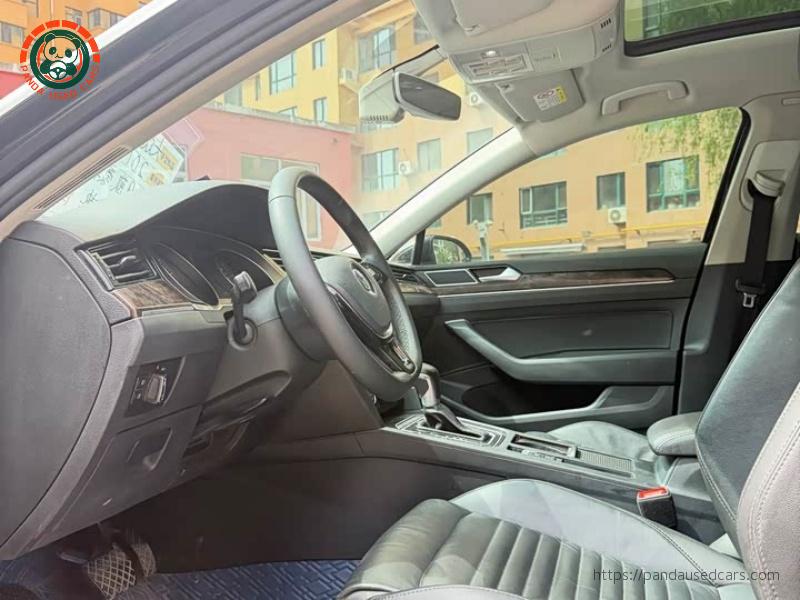 Volkswagen 2019 Magotan 330TSI DSG Luxury Euro6