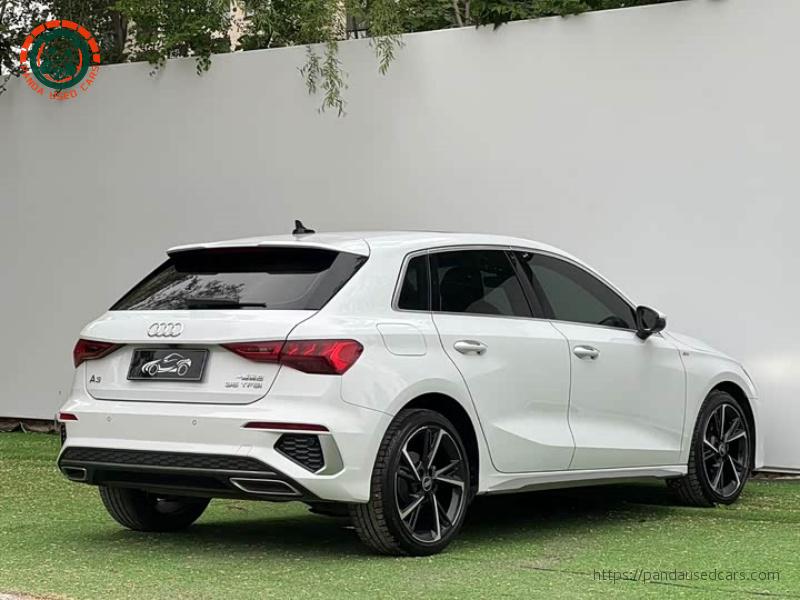 Audi 2022 Audi A3 Sportback 35 TFSI Progressive