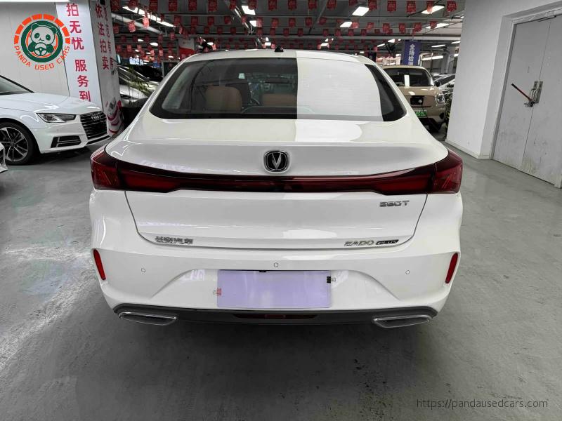 Changan Eado 2022 PLUS Bluecore NE 1.4T GDI DCT Premium Edition