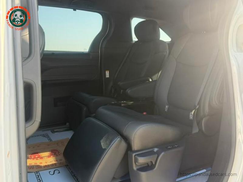 Toyota Toyota Sienna 2023 2.5L Hybrid Premium Edition