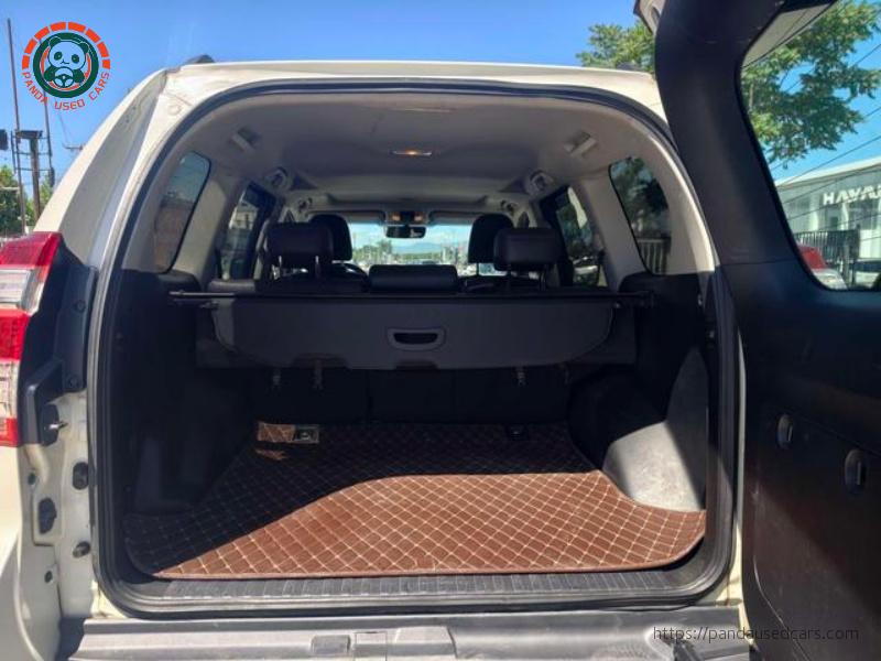 Toyota 2016 Prado 2.7L Automatic Standard Edition, 148,100 km