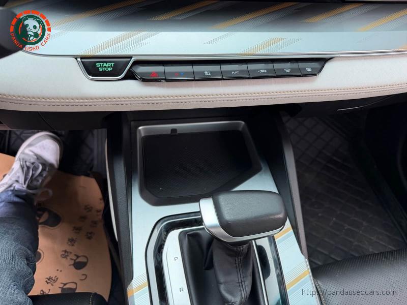 Geely Emgrand L 2022 1.4T CVT Premium Edition