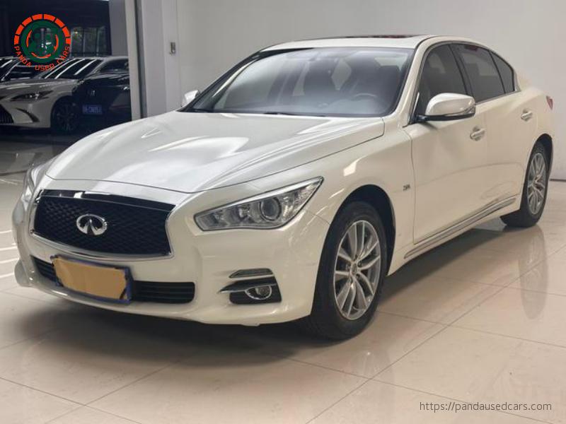 Infiniti Q50L 2016 2.0T Comfort Edition, 120,200 km