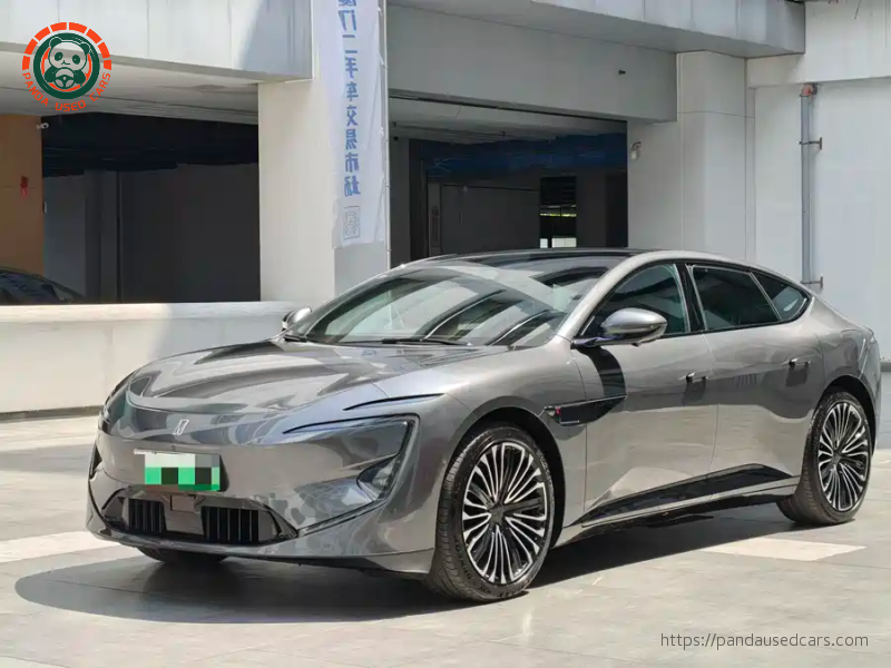 2025 Avatr 12 Ultra Pure Electric AWD Fastback Sedan