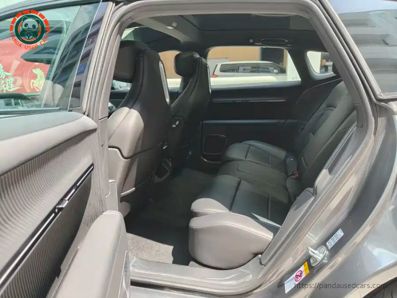 AVATR 2025 Avatr 12 Ultra Pure Electric AWD Fastback Sedan
