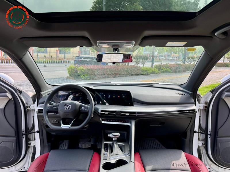 Changan Changan CS35 PLUS 2021 Blue Whale NE 1.4T DCT Premium Edition