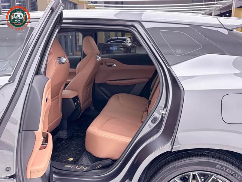 Changan Changan UNI-Z 2025 1.5T Luxury Trim edition