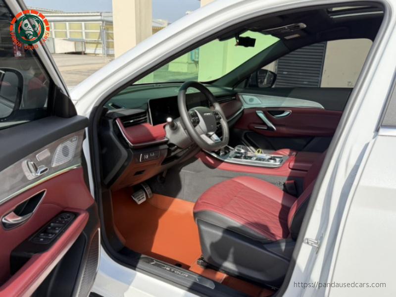 Jetour Jetour X70 PLUS 2023 1.5T DCT Warrior PLUS 5-Seat