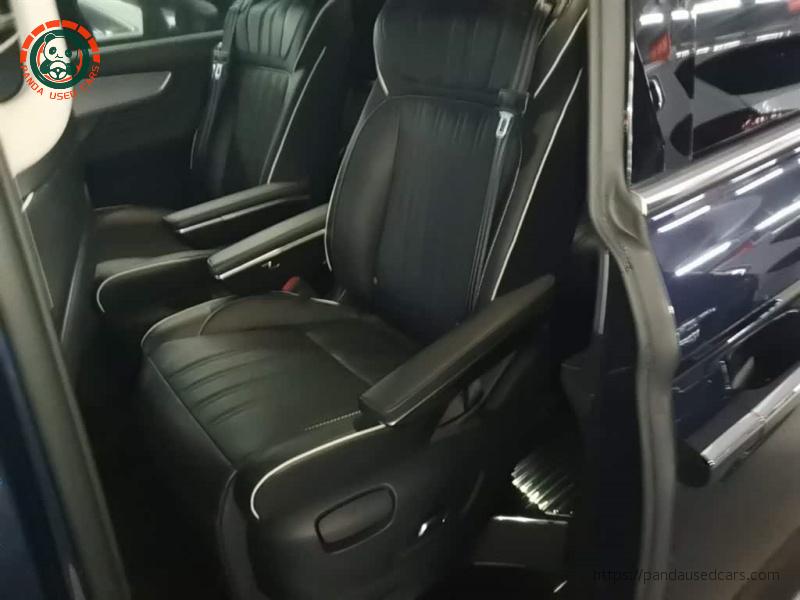 Roewe Roewe iMAX8 2022 400TGI Flagship Edition