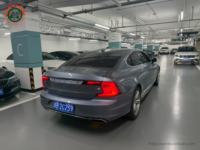 Volvo Volvo S90 2020 T4 Smart Luxury Edition, 47,200 km